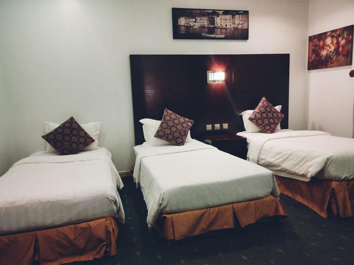 Olaya Houses 3 - Al Rashid Mall Aparthotel อัลโคห์บาร์ ภายนอก รูปภาพ
