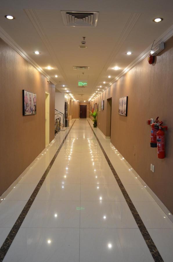 Olaya Houses 3 - Al Rashid Mall Aparthotel อัลโคห์บาร์ ภายนอก รูปภาพ