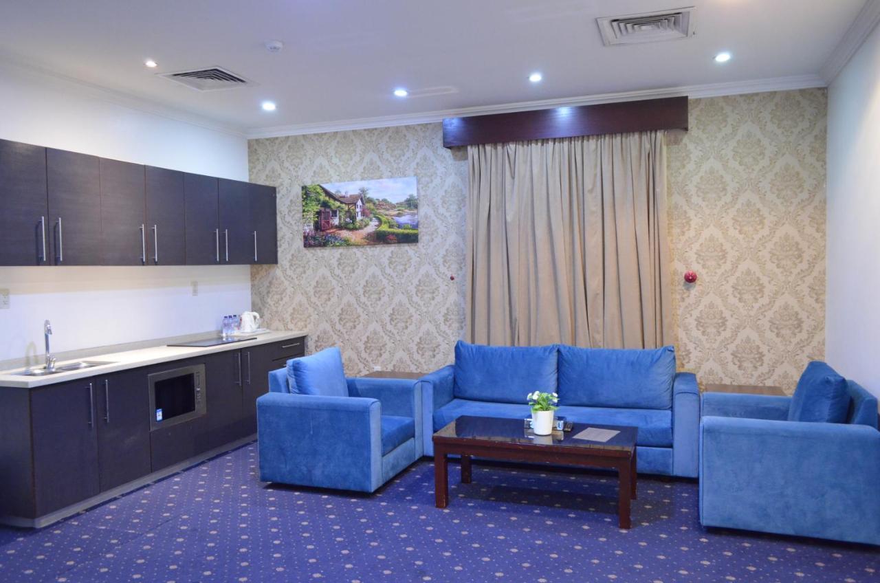 Olaya Houses 3 - Al Rashid Mall Aparthotel อัลโคห์บาร์ ภายนอก รูปภาพ
