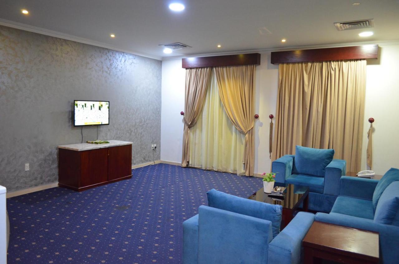 Olaya Houses 3 - Al Rashid Mall Aparthotel อัลโคห์บาร์ ภายนอก รูปภาพ