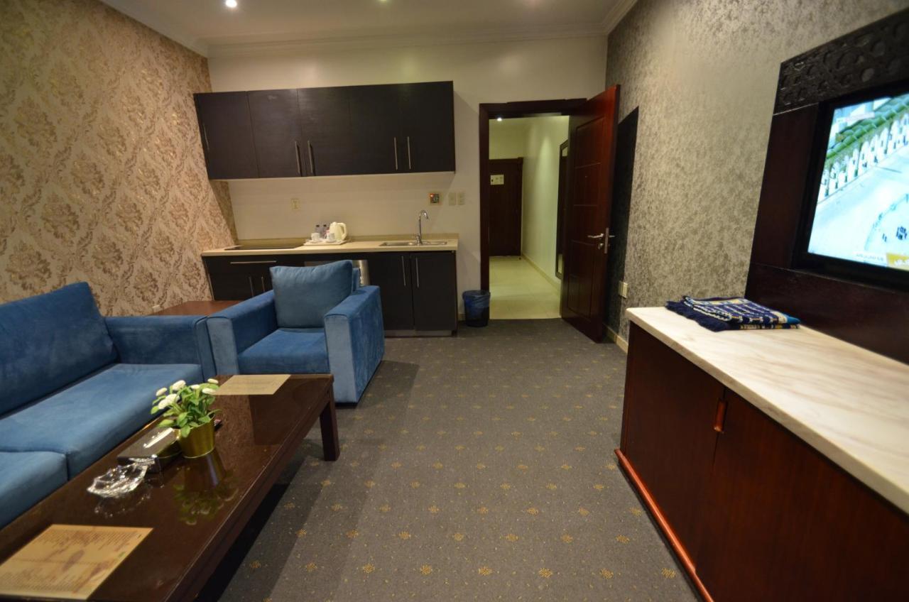 Olaya Houses 3 - Al Rashid Mall Aparthotel อัลโคห์บาร์ ภายนอก รูปภาพ
