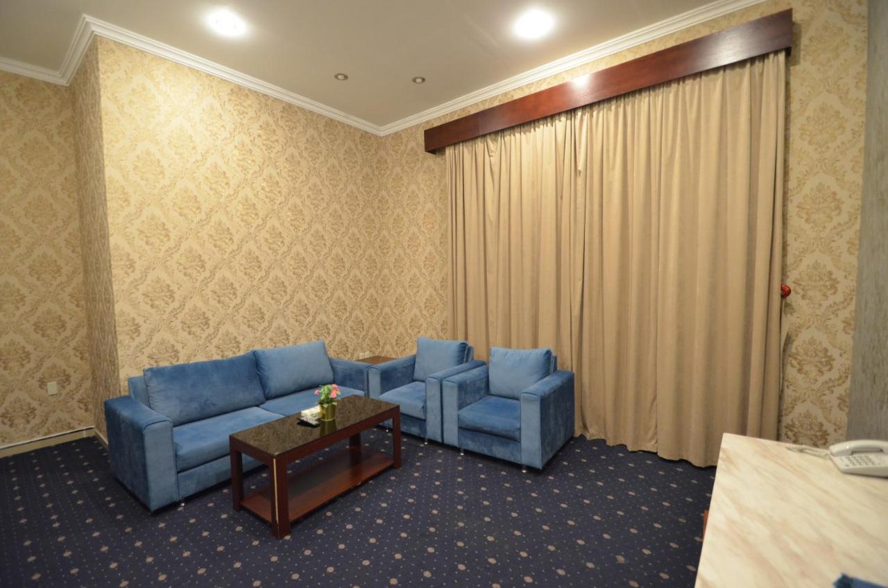 Olaya Houses 3 - Al Rashid Mall Aparthotel อัลโคห์บาร์ ภายนอก รูปภาพ