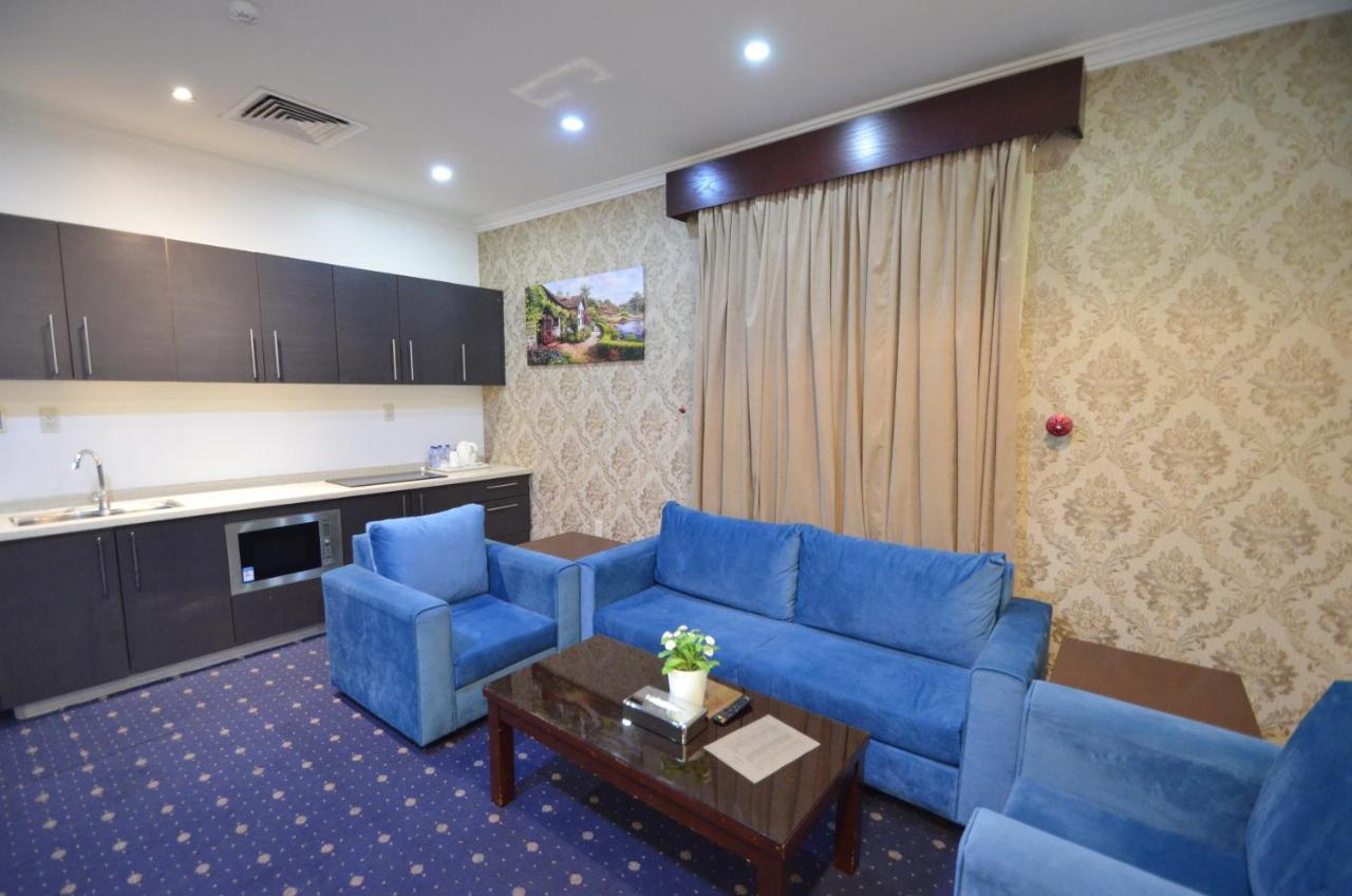 Olaya Houses 3 - Al Rashid Mall Aparthotel อัลโคห์บาร์ ภายนอก รูปภาพ