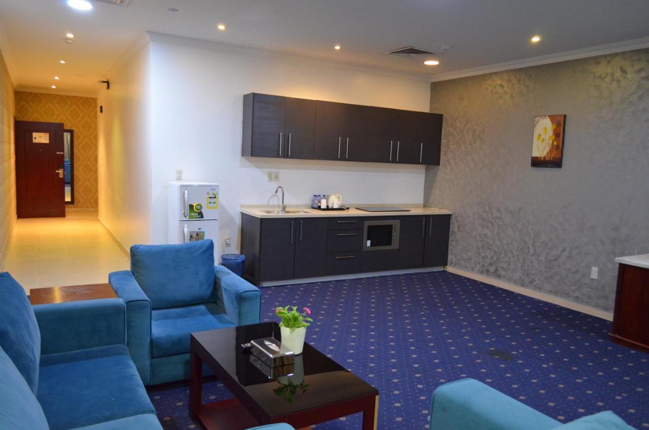 Olaya Houses 3 - Al Rashid Mall Aparthotel อัลโคห์บาร์ ภายนอก รูปภาพ